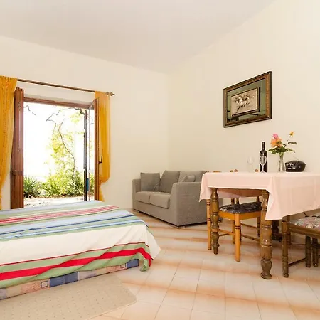 Studio Plat 4792a